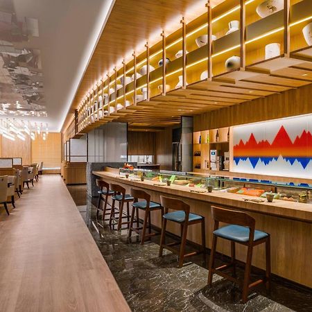 Kaohsiung Marriott Hotel Exterior photo Sushi restaurant in Tokyo